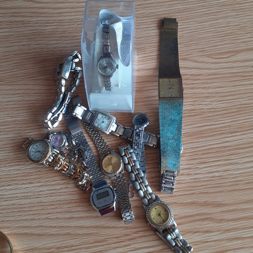 26 - Watch bundle. Silver metal straps. Mostly need batteries - some spares/repairs