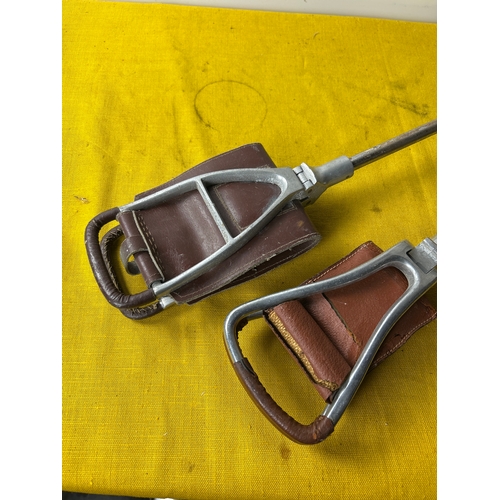 Pair of leather shooting perching stools
