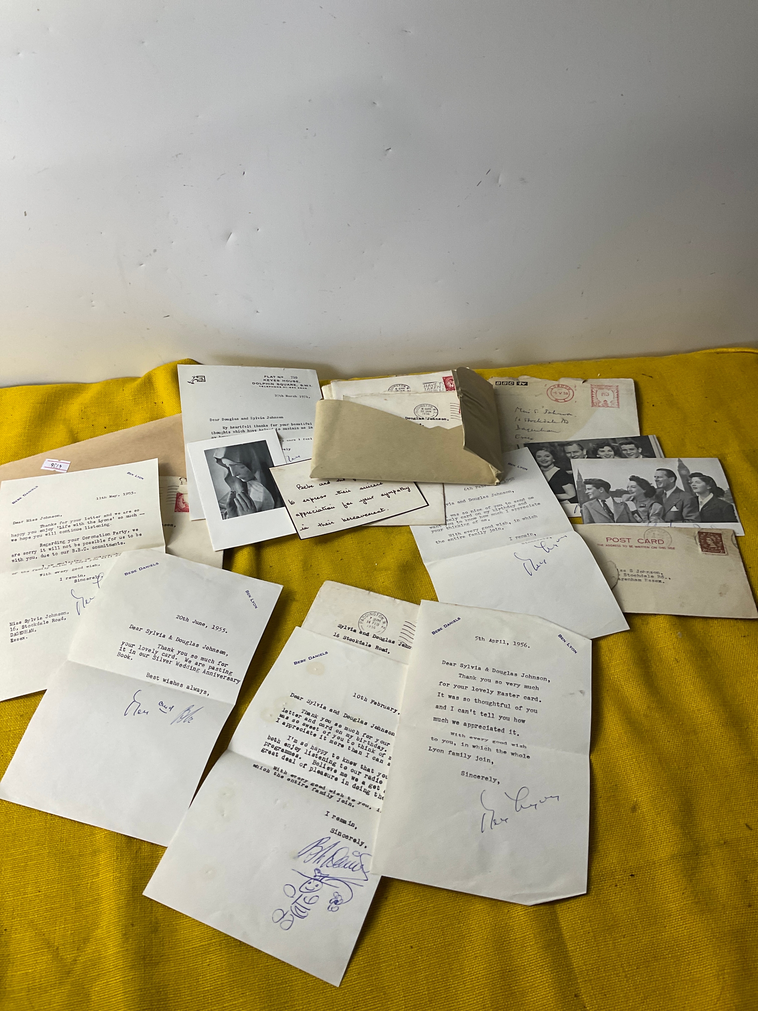 Quantity of Ephemera including Picture’s life with The Lyon’s Bebe ...