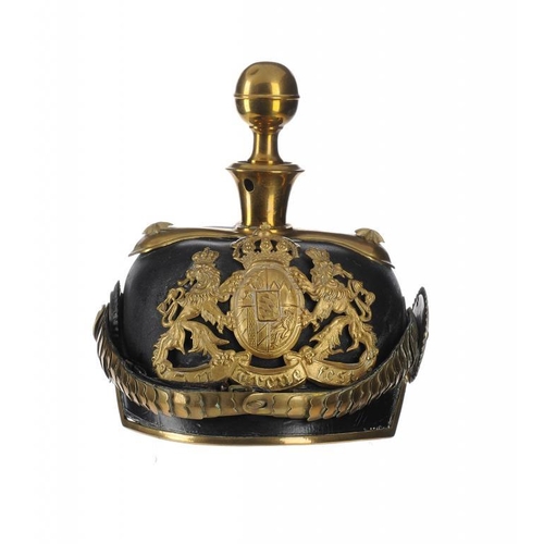 1240 - A BARARIAN ARTILLERY PICKELHAUBE, EARLY 20TH C  leather lining