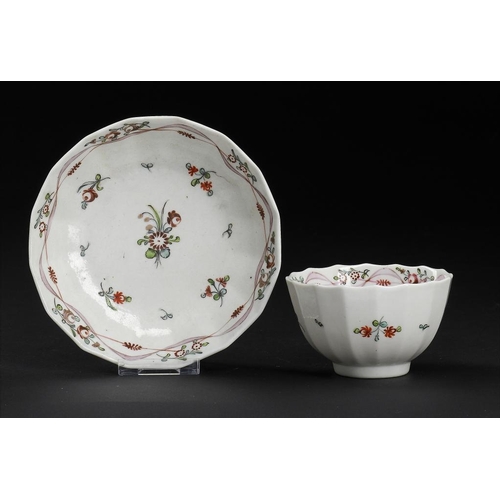 99 - A CALCUT POLYCHROME FLUTED TEA BOWL AND SAUCER, C1794-96  saucer 13cm diamProvenance: Aurea Carter.L... 