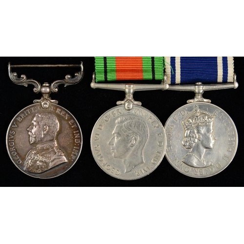 865 - WORLD WAR ONE MILITARY MEDAL  1119 PTE J H BAYLISS R WAR R-TF, Defence Medal attributed to the same ... 