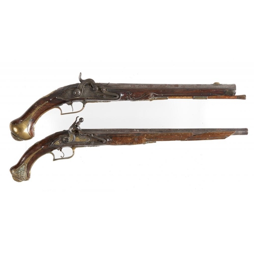 898 - AN ITALIAN 15 BORE PERCUSSION PISTOL, C1770  the rifled 32.5cm moulded barrel with brass sight, plai... 