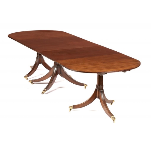 996 - A MAHOGANY THREE PILLAR DINING TABLE, 20TH C with leaves, 72cm h; 106 x 293cm