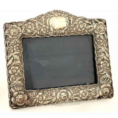 106 - AN EDWARD VII SILVER PHOTOGRAPH FRAME, 19 CM W, LONDON 1901