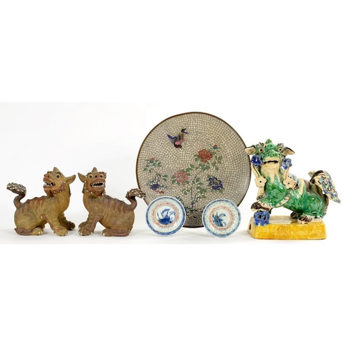 138 - A PAIR OF CHINESE EARTHENWARE MODELS OF DOGS OF FO, 17CM H, A TILEWORKS TYPE SIMILAR MODEL, A CLOISO... 