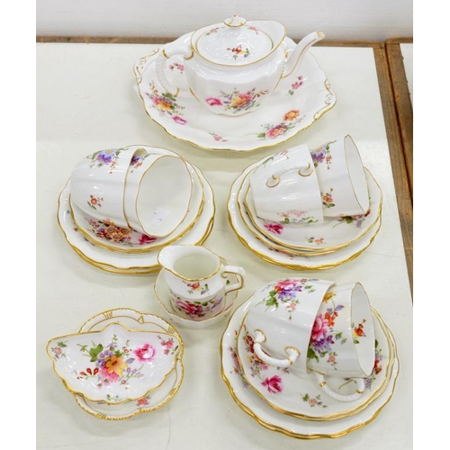 148 - A ROYAL CROWN DERBY POSIES PATTERN TEA SERVICE