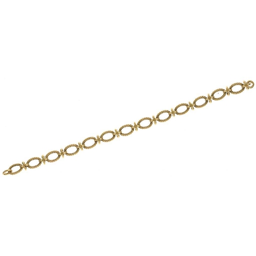 9 - A 9CT GOLD BRACELET, 20G