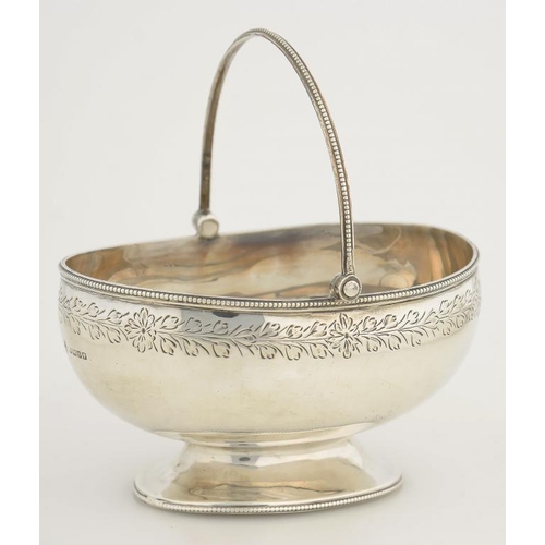 92 - A VICTORIAN SILVER OVAL SUGAR BASKET WITH BEADED RIMS AND SWING HANDLE, 12CM H, SHEFFIELD 1880, 3OZS... 