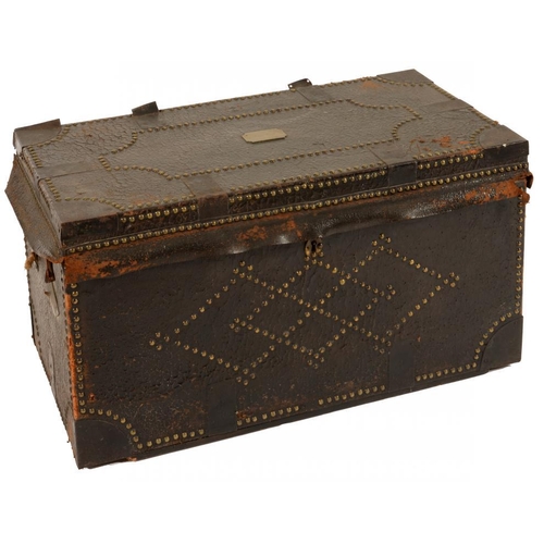 638 - A BRITISH BRASS NAILED BLACK LEATHER COVERED TRAVELLING TRUNK, LATE 18TH C  the lid applied with bra... 