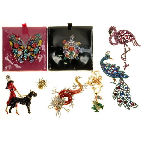 89 - A QUANTITY OF BUTLER & WILSON ANIMAL AND INSECT JEWELLERY COMPRISING BUTTERFLY, TORTOISE AND CHI... 