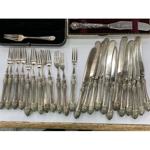 157 - MISCELLANEOUS SILVER HAFTED FLATWARE