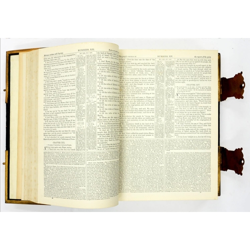 474 - THE ILLUSTRATED NATIONAL FAMILY BIBLE WITH THE COMMENTARIES OF SCOTT AND HENRY, ED. REVD JOHN EADIE,... 