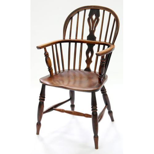 596 - A VICTORIAN ASH LOW BACK WINDSOR CHAIR WITH ELM SEAT, EAST MIDLANDS REGION