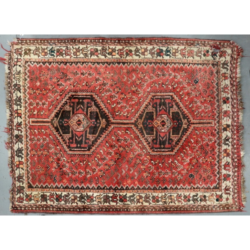 639 - A RUG, 190 X 162CM