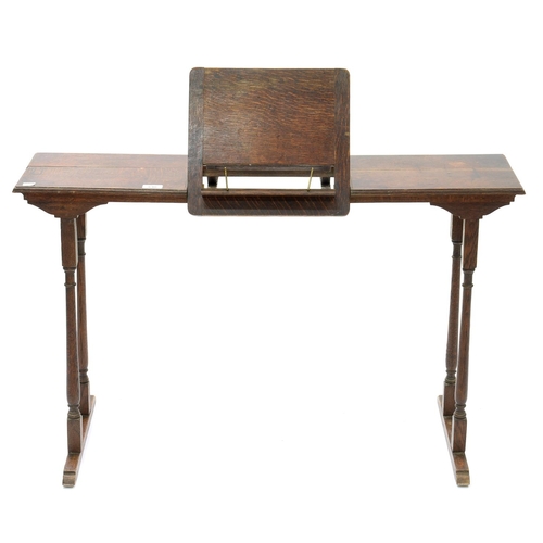 640 - AN OAK MUSIC STAND, EARLY 20TH C, 61CM H; 99 X 30CM