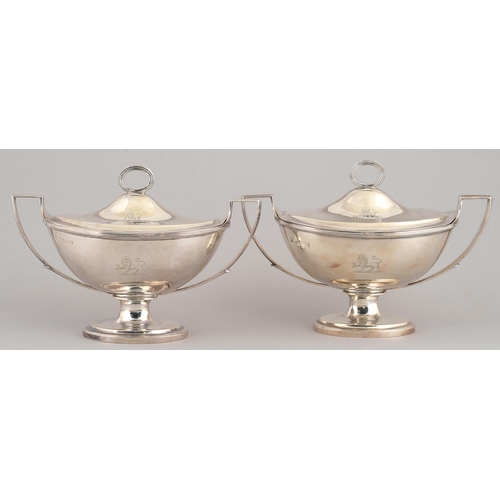 102 - A PAIR OF GEORGE IV OVAL SILVER SAUCE TUREENS AND COVERS with reeded ring handles and crested, 16cm ... 