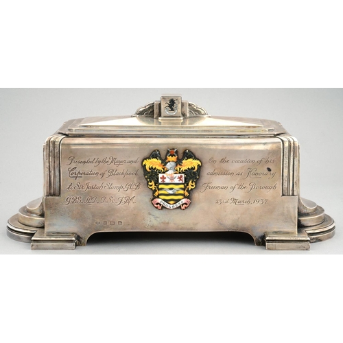 83 - AN ART DECO SILVER FREEDOM CASKET  enamelled with the arms of the Corporation of Blackpool (granted ... 