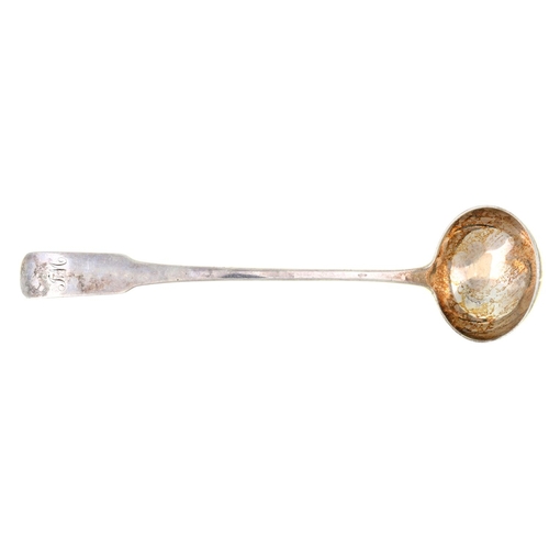 95 - A SCOTTISH PROVINCIAL SILVER TODDY LADLE oar pattern, maker's mark IM and thistle only, c1800 1oz 4d... 