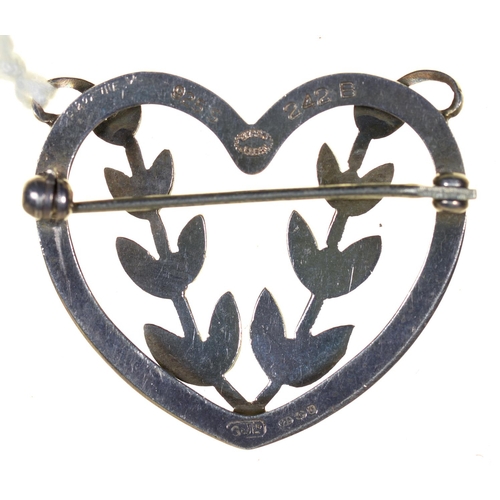 65 - GEORG JENSEN. A DANISH SILVER BROOCH DESIGNED BY ARNO MALINOWSKI, NO. 242-B, POST 1945, 28MM, MAKER'... 