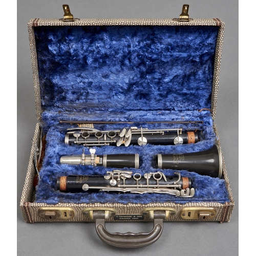 1023 - A Selmer ebonised Student Console clarinet, cased