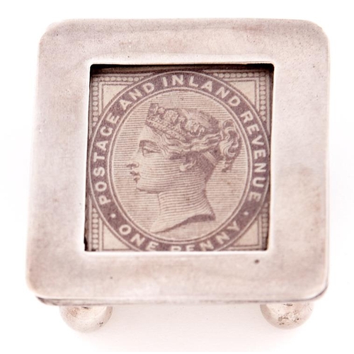 636 - A Victorian silver postage stamp box, 33mm, by James Deakin & Sons, Birmingham 1898, 8dwts... 