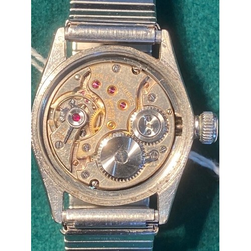 563 - A Rolex stainless steel wristwatch, Oyster, pre 1955, 10½ H movement, numbered on case back 77804, 2... 