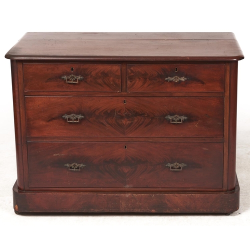 1534 - A Victorian mahogany chest of drawers, 109cm l