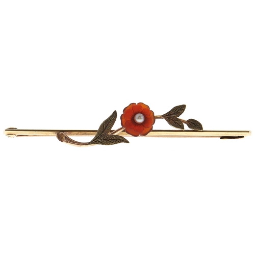 156 - A carved cornelian, cultured pearl and gold flower brooch, early 20th c, marked 15ct, 3.7g... 