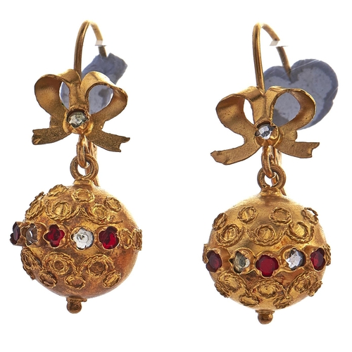 176 - A pair of gem set gold filigree decorated earrings, wire loop, 4.4g
