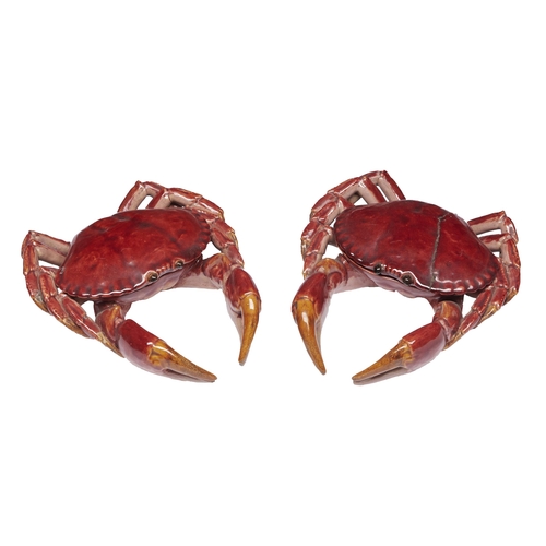 246 - A pair of majolica crab novelty crab-meat boxes and covers, 20th c, 19.5cm l