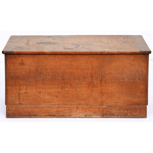 410 - An oak blanket chest by Heal's, mid 20th c, 91cm l, maker's ivorine trade label