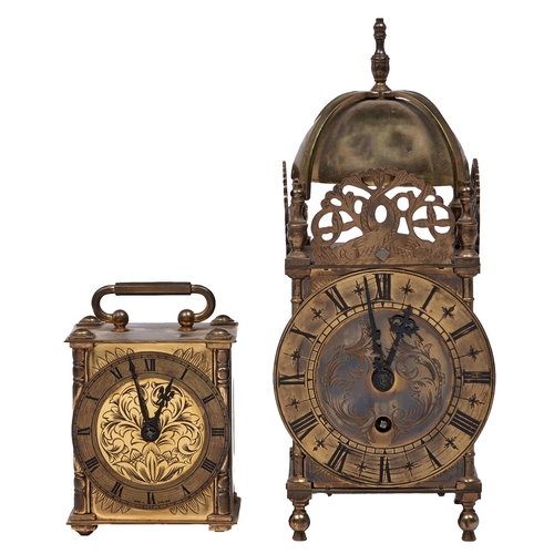 555B - A brass lantern timepiece, 20th c,  in English 17th c style, with Buren movement, 25cm h and a ... 