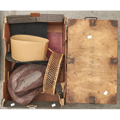 607 - Miscellaneous antique lace, textiles, hats, wicker basket, etc, in a wood tuck box and loose... 