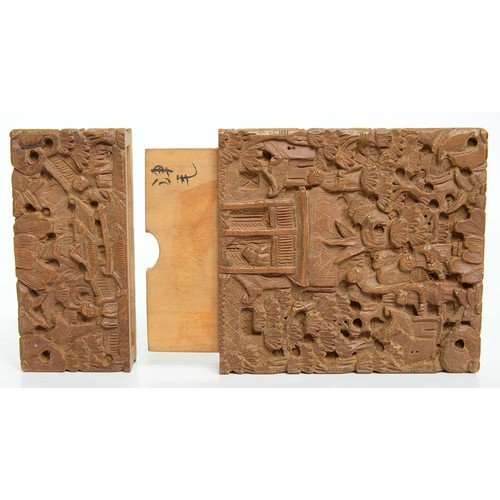 375 - A Chinese carved sandalwood card case and cover, mid 19th c, 11cm