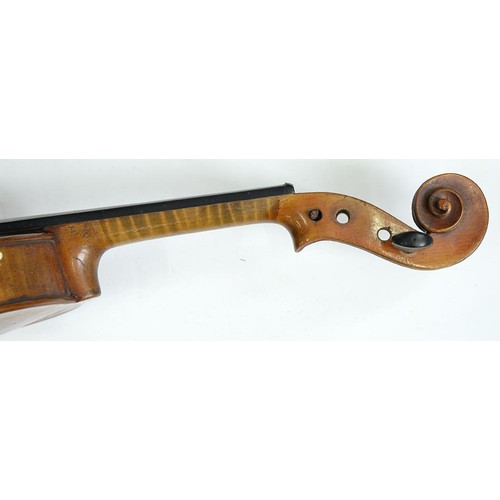 623 - A violin, early 20th c, with one-piece back, length of back 36cm, two tennis rackets, a small leathe... 