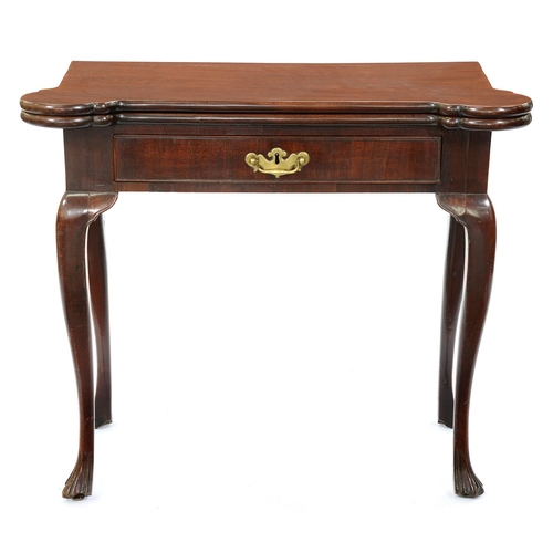 1298 - A George II mahogany tea table, a drawer to the frieze with brass handle-escutcheon, on cabriole leg... 