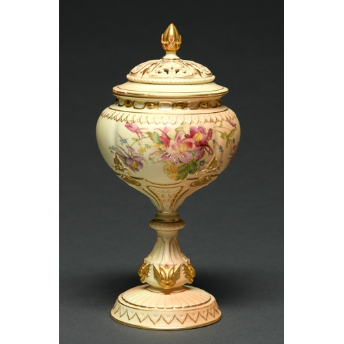 512 - A Royal Worcester pot pourri vase and cover, 1906,  the lobed bowl printed and painted with nat... 