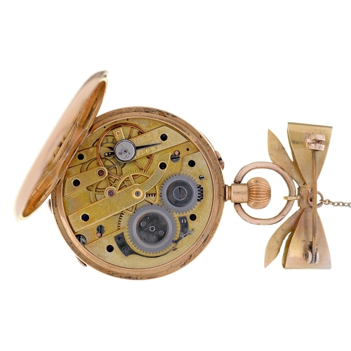 82 - A Swiss 18ct gold keyless cylinder watch, early 20th c, with engraved dial, gold cuvette, 37mm diam,... 