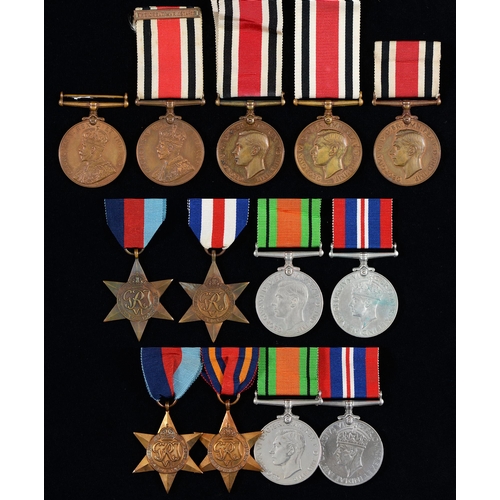 846 - 1939-1945 Star, France and Germany Star, Defence Medal and War Medal, card box addressed Mrs L E Gol... 