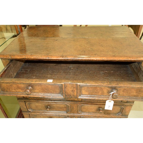 1122 - A William III oak chest of four geometrically moulded drawers, possibly East Anglian, late 17th c, o... 