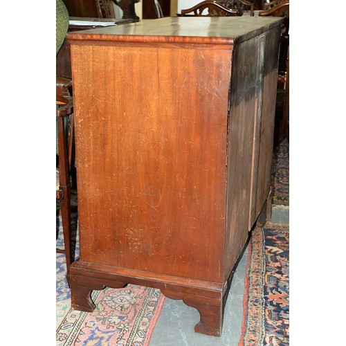 1242 - A Victorian mahogany chest of drawers, on bracket feet, 99cm h; 55 x 106cm