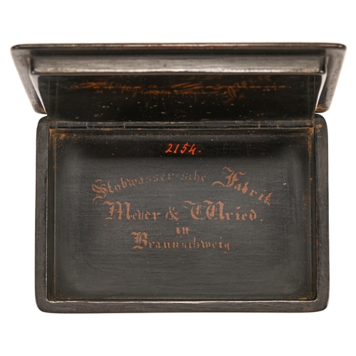 183 - A German painted papier mache snuff box, Stobwasser's Fabrik, Braunschweig, c1840, the lid painted w... 