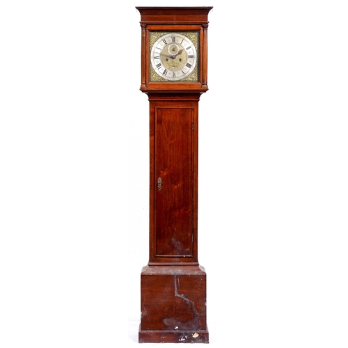 500 - An English walnut eight day longcase clock, Jno Stokeld Lincoln, early 18th c, the case 20th c, the ... 