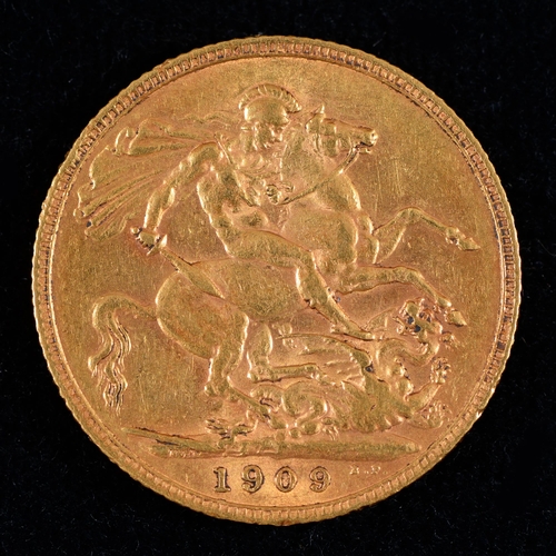 115 - Gold coin. Sovereign 1909