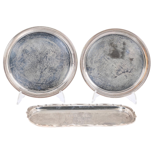 320 - A pair of Elizabeth II silver coasters, with beaded rim, 15cm diam, by The Barker Ellis Silver Co, B... 