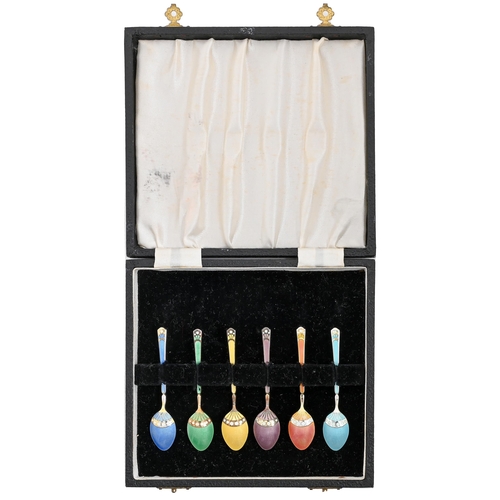 344 - A Harlequin set of six Elizabeth II silver gilt and guilloche enamel coffee spoons, by Turner & ... 