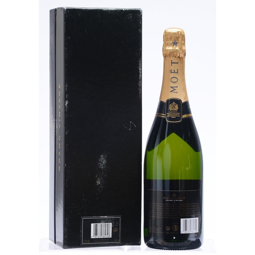 475A - Moet and Chandon champagne, Grand Vintage 2003, one bottle boxed