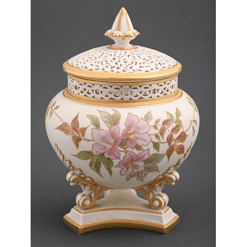 540 - A Grainger's Worcester pot pourri vase, cover and inner cover, 1890, decorated with shaded pink flow... 