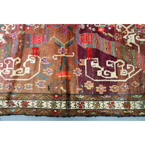 1240 - A rug, 156 x 214cm